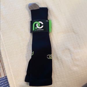 Pro Compression Black marathon sock